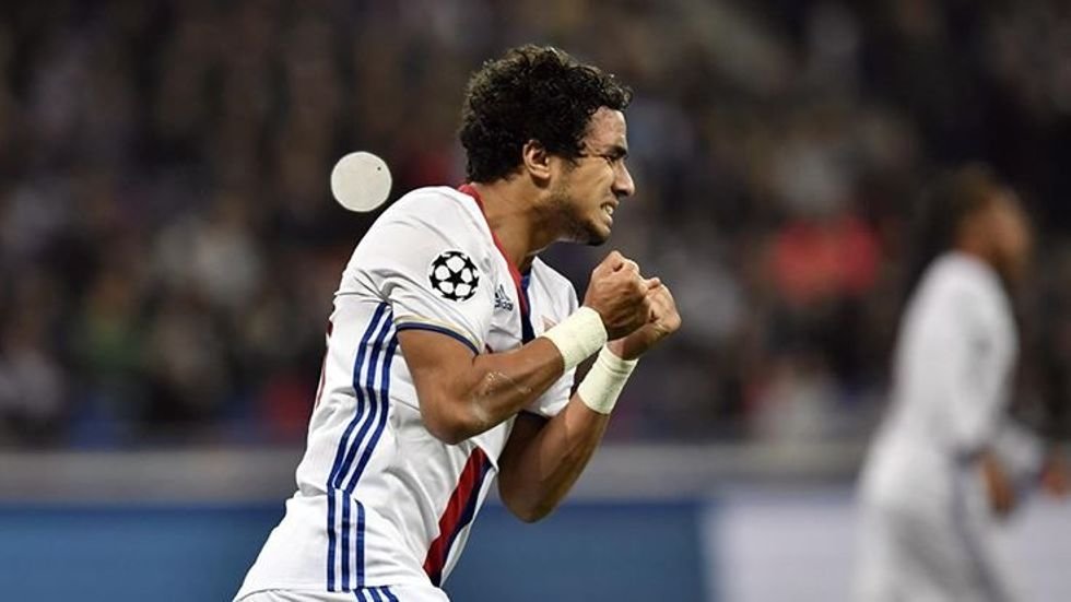 Beşiktaş sağ beke Rafael Da Silva’yı istiyor!