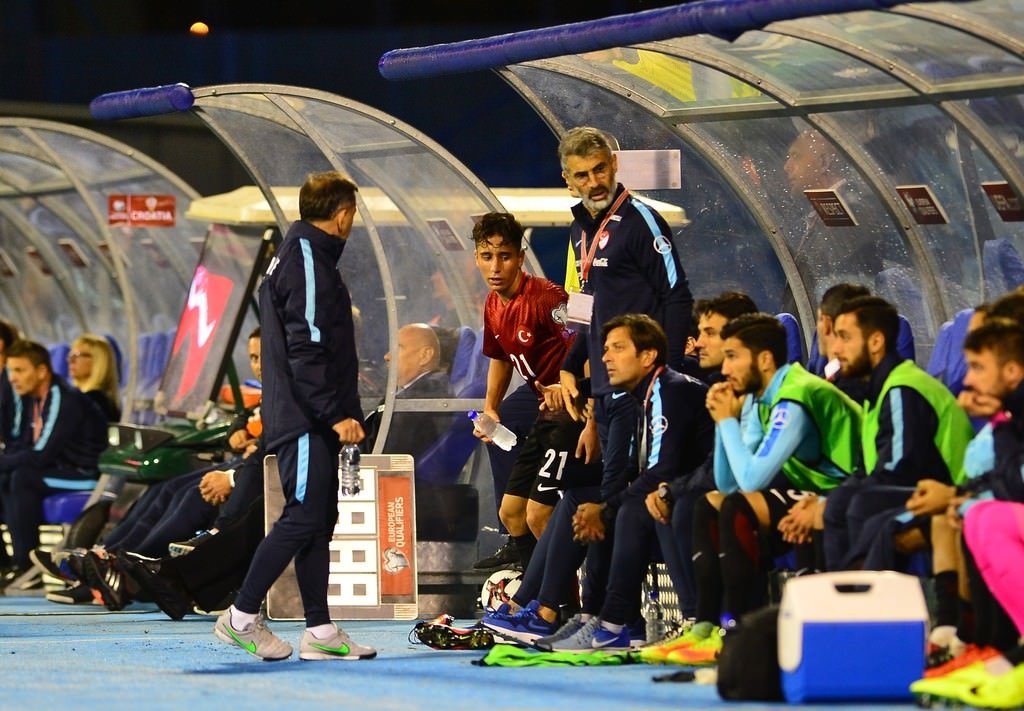 Emre Mor’dan Terim’e tepki