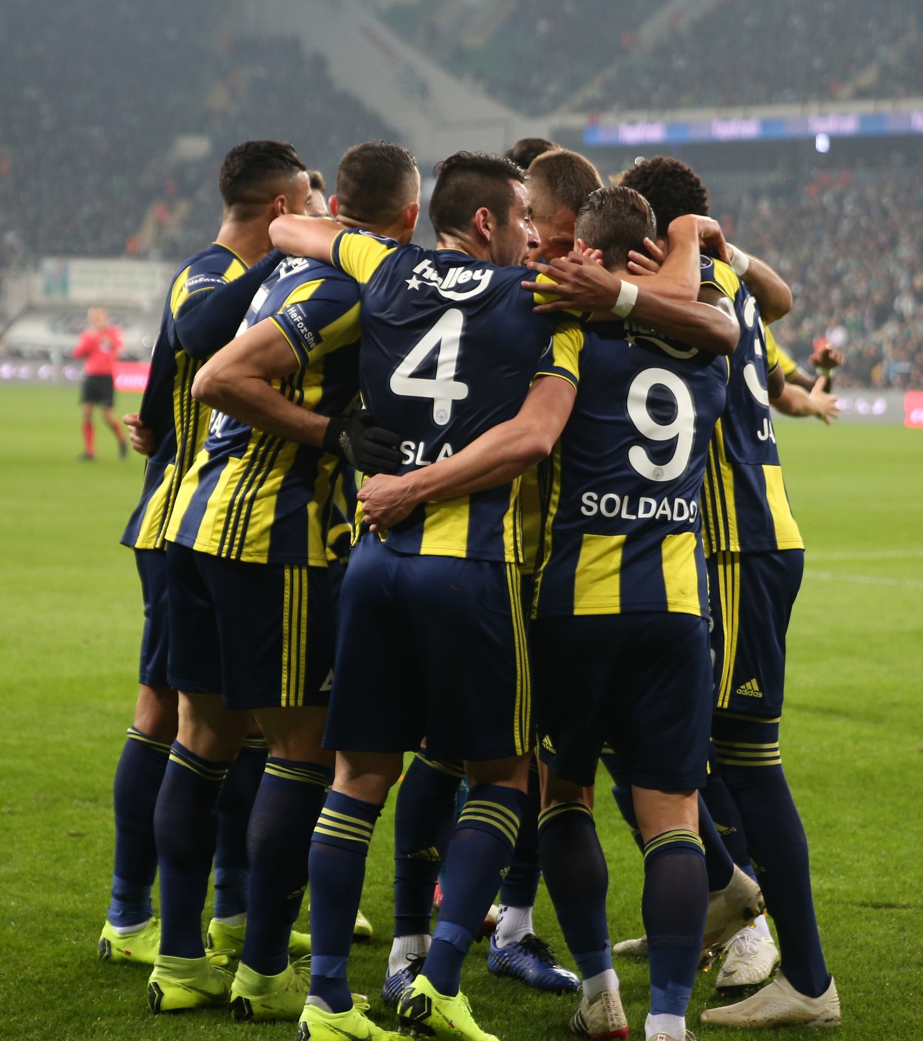 Soldado’dan muhteşem rövaşata! İşte o anlar!