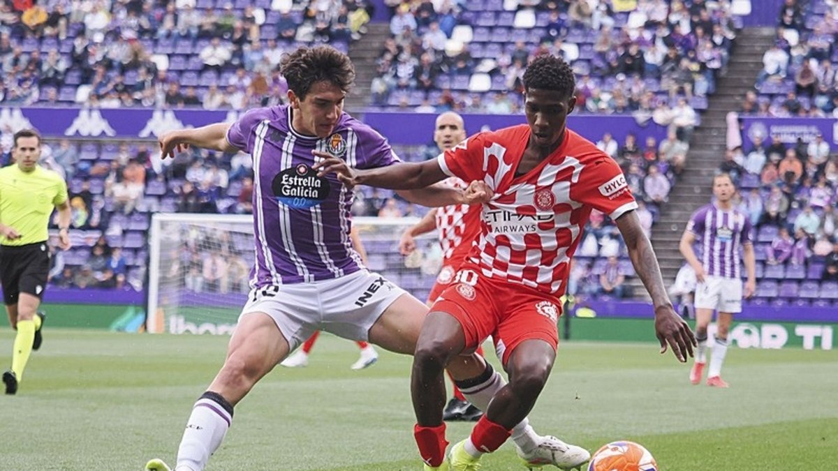 TRANSFER HABERLERİ | Beşiktaş'ın yeni kanadı İspanya'dan geliyor! Serdal Adalı bizzat görüştü TRANSFER HABERLERİ | Beşiktaş'ın yeni kanadı İspanya'dan geliyor! Serdal Adalı bizzat görüştü