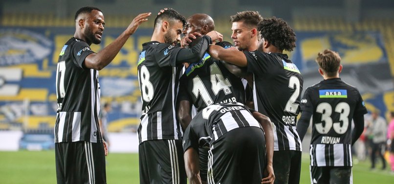 Fenerbahçe 3-4 Beşiktaş (MAÇ SONUCU - ÖZET)