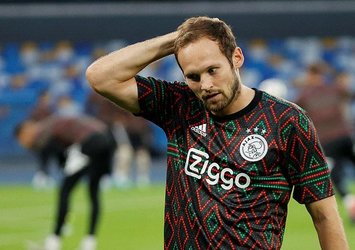 Ajax Blind'le yollarını ayırdı!