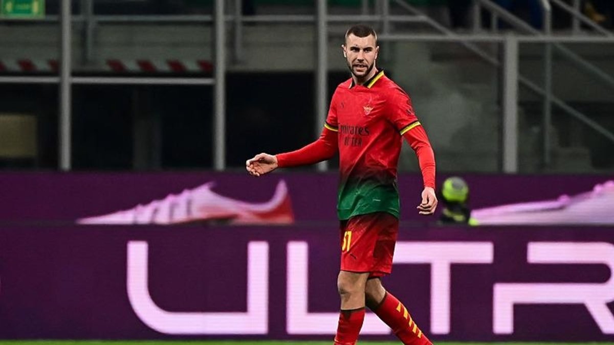 Galatasaray'da gündem yeniden Strahinja Pavloviv! Galatasaray'da gündem yeniden Strahinja Pavloviv!