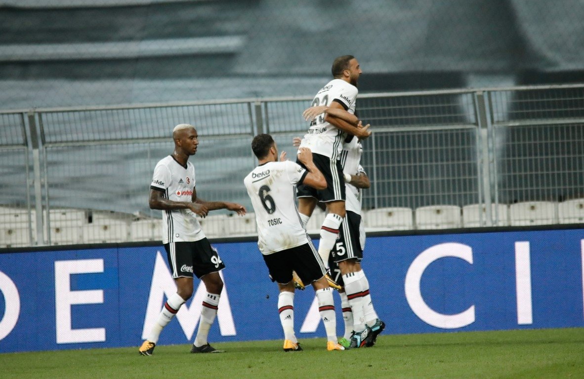 Beşiktaş - Antalyaspor maçından kareler