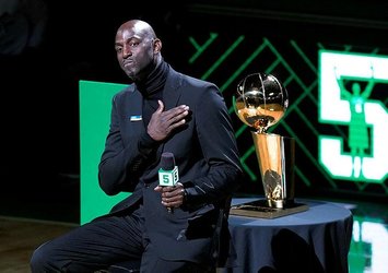 Celtics Garnett'i onurlandırdı!