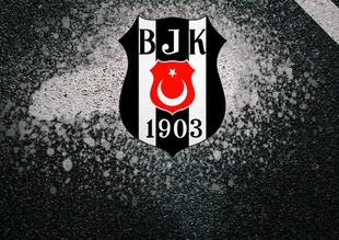 Beşiktaş'a sürpriz stoper!