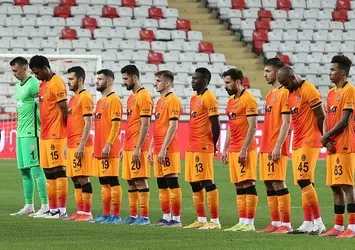 G.Saray'ı 'kulübesi' uçurdu!