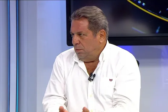 Erman Toroğlu'ndan Emre Belözoğlu'na şok sözler