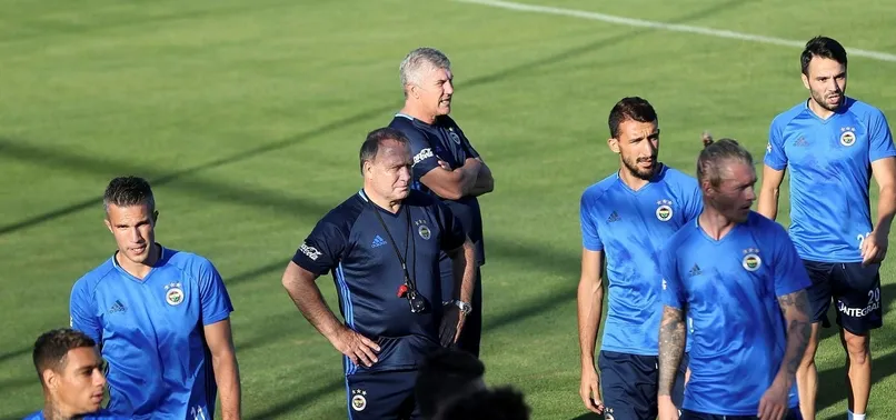 F.Bahçe Advocaat yönetiminde çalıştı