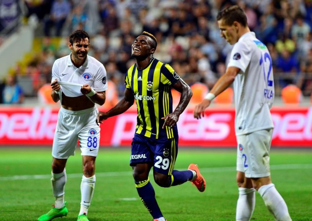 Kasımpaşa-Fenerbahçe karşılaşmasından kareler