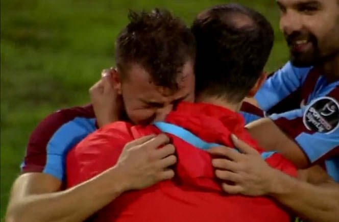 Yusuf Erdoğan’ın gözyaşları