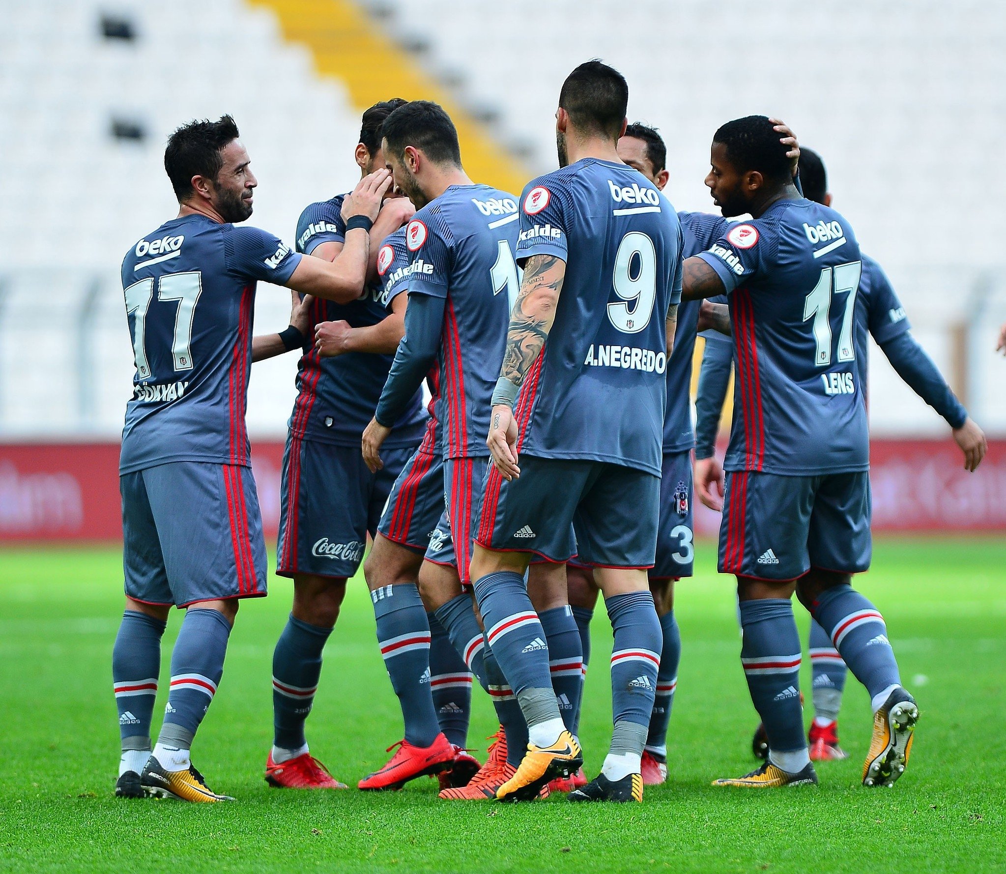 Manisaspor’a 4 gol atan Negredo’nun kimi işaret ettiği ortaya çıktı