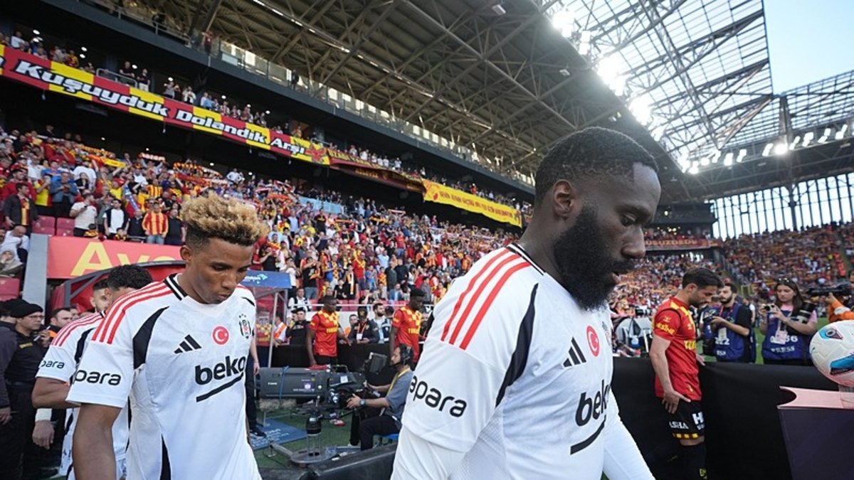 BEŞİKTAŞ HABERİ | Arthur Masuaku ile yola devam edilecek mi? Karar çıktı BEŞİKTAŞ HABERİ | Arthur Masuaku ile yola devam edilecek mi? Karar çıktı