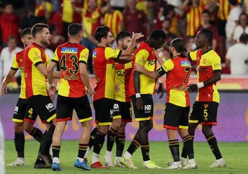 Başakşehir'e bir darbe daha! İzmir'de 3 puan Göztepe'nin