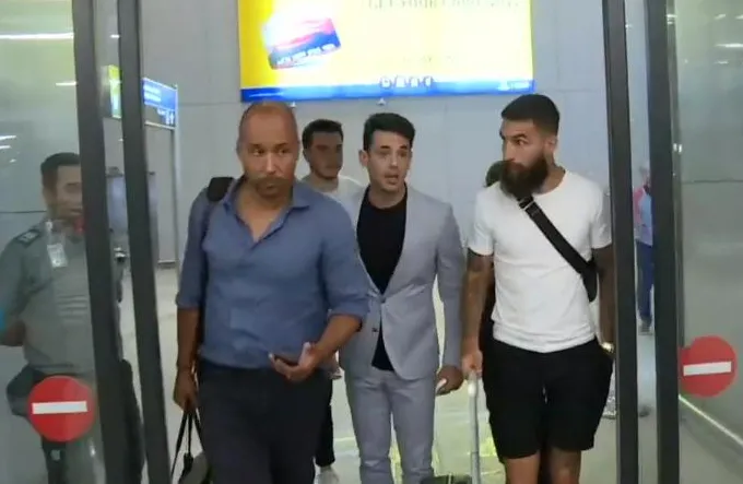 Galatasaray'ın yeni transferi Jimmy Durmaz İstanbul'da! Jimmy Durmaz kimdir? - 1