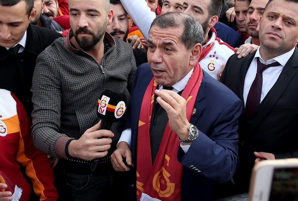 Galatasaray taraftarı TT Arena’da buluştu