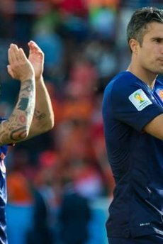 Hollanda'dan Van Persie, Sneijder ve Lens kararı