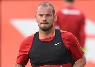 Sneijder'den olay mesaj!