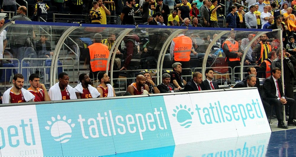Fenerbahçe’den Galatasaray’a olay gönderme!
