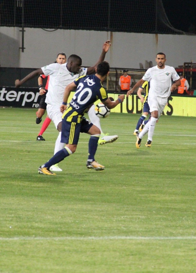 TM Akhisarspor - Fenerbahçe maçından kareler