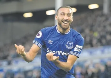 Cenk Tosun’dan kötü haber!