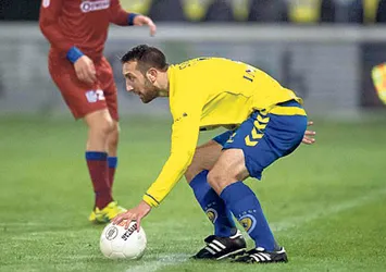 FIFA açıkladı! Taç atışı artık ayakla