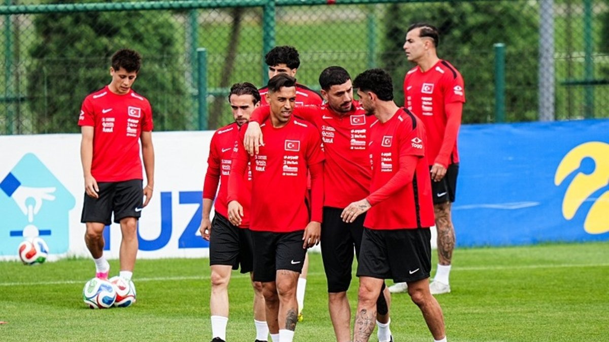 A Milli Takımımız Dünya Kupası öncesi sahada! İşte Montella'nın Kuzey Makedonya maçı 11'i