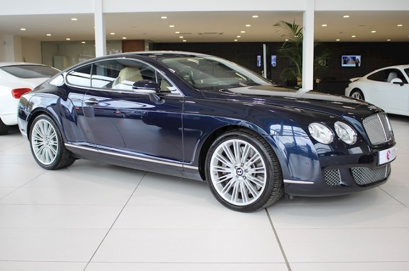 Cristiano Ronaldo Bentley’ini satıyor