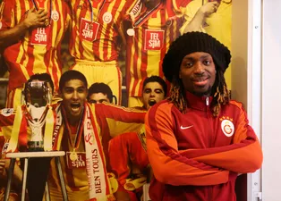 Galatasaray'a Cavanda müjdesi!