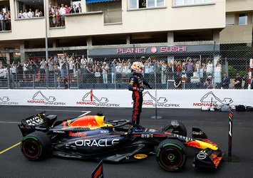 Monako'da zafer Verstappen'in!