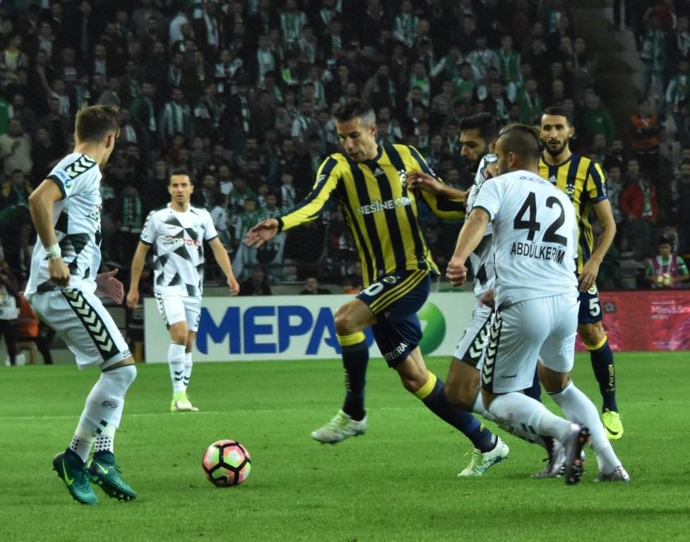 Fenerbahçe, Konya’da kendine geldi