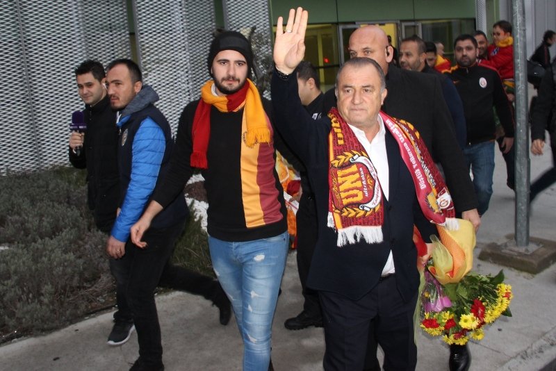 Galatasaray İzmir’e geldi