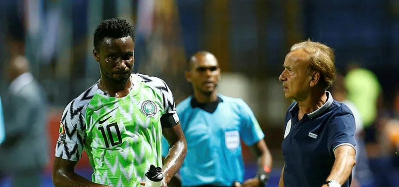 Obi Mikel'in dönüşü uzadı