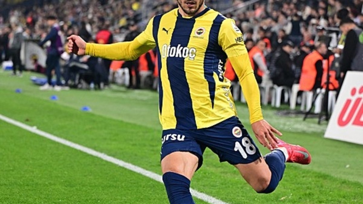 Fenerbahçe'den Filip Kostic kararı! Bonservisi... Fenerbahçe'den Filip Kostic kararı! Bonservisi...