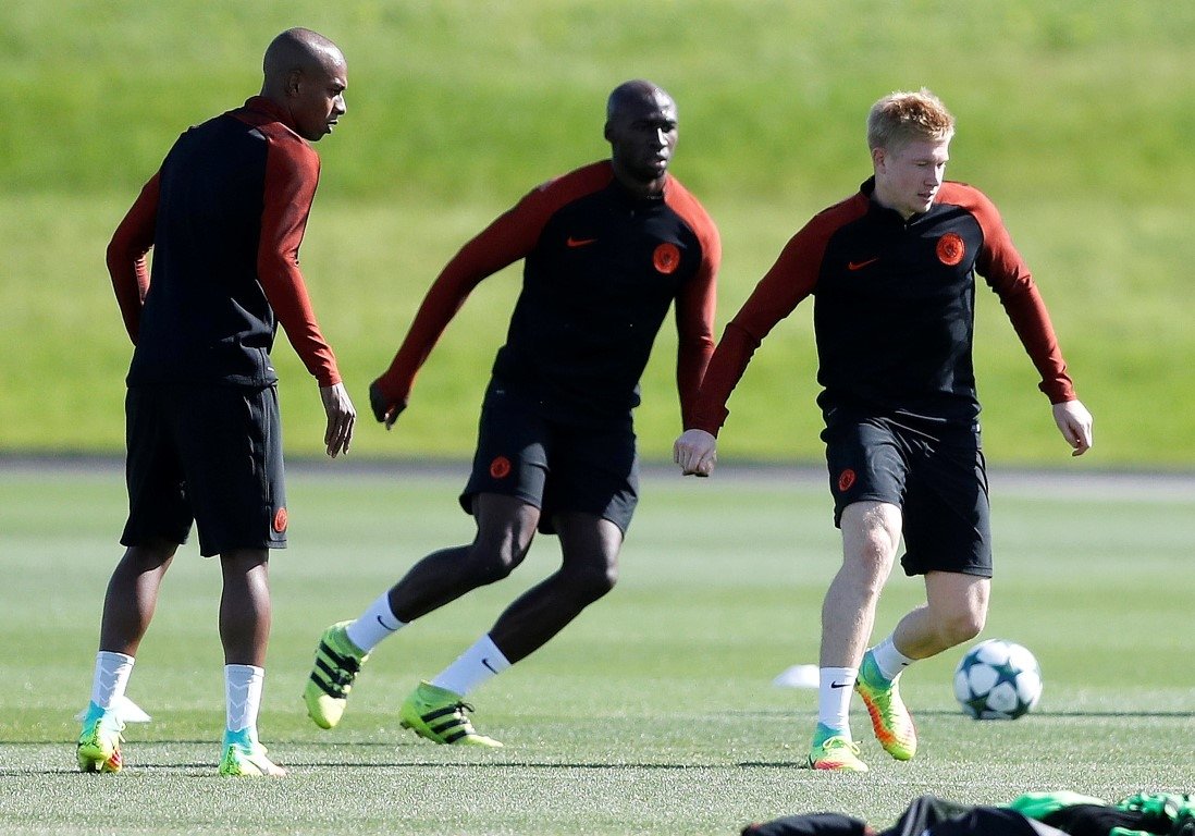 Fenerbahçe’de son aday Eliaquim Mangala