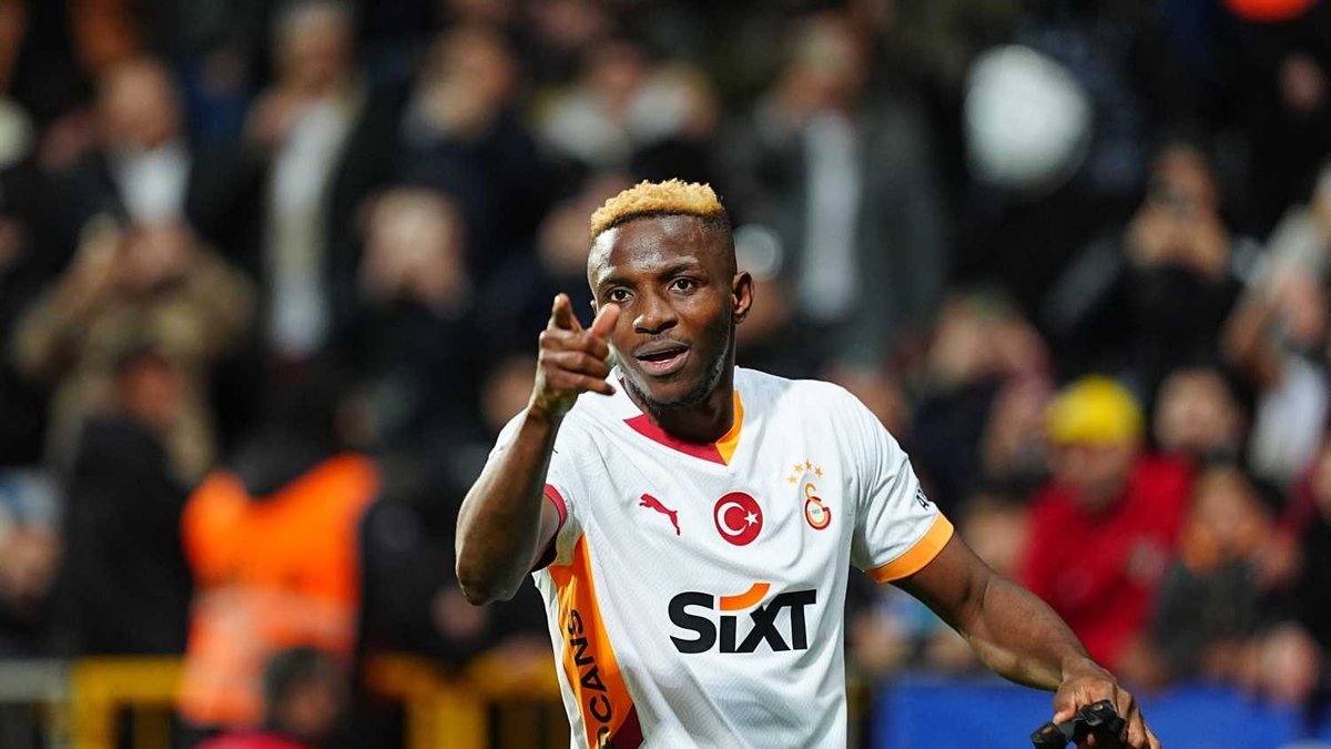 Victor Osimhen'den Galatasaray paylaşımı!