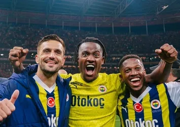 Batshuayi'den derbi paylaşımı!