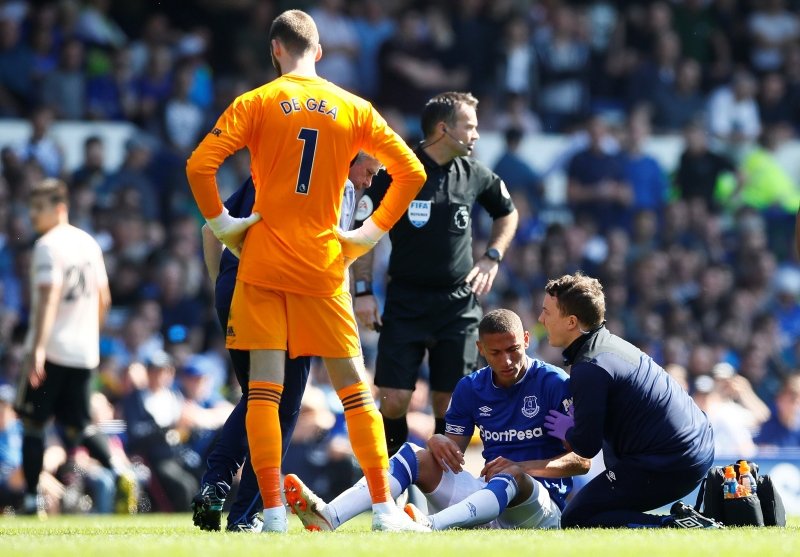Everton Manchester United’ı dağıttı