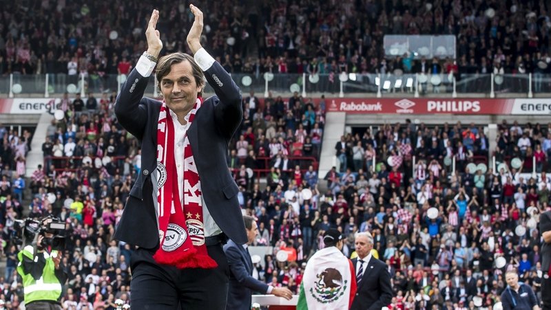 Phillip Cocu Fenerbahçe’ye yeni sistem getiriyor!