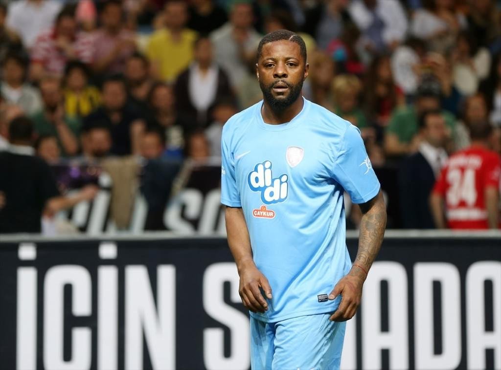 Futbolun yıldızları Darülaceze için oynadı