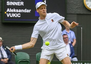 Jannik Sinner, Wimbledon'da 3. tura yükseldi