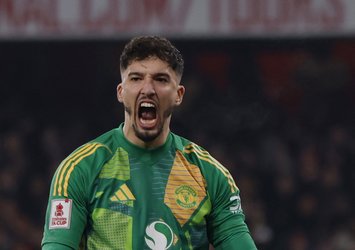 Altay Bayındır İngiltere'yi salladı! "Kahraman"