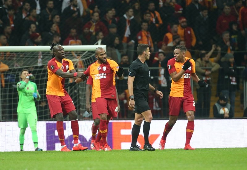 Galatasaray tarihe geçti! Avrupa kupalarında ilk kez...