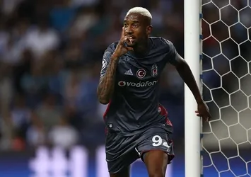 Benfica Talisca'yı satacak