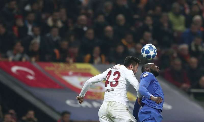 Ozan Kabak için önerilen rakam dudak uçuklattı!