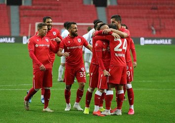 Samsunspor liderliğini sürdürdü