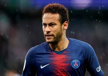 Neymar'a 3 maç ceza