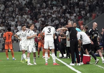 Maçın ardından o isme sert eleştiri!