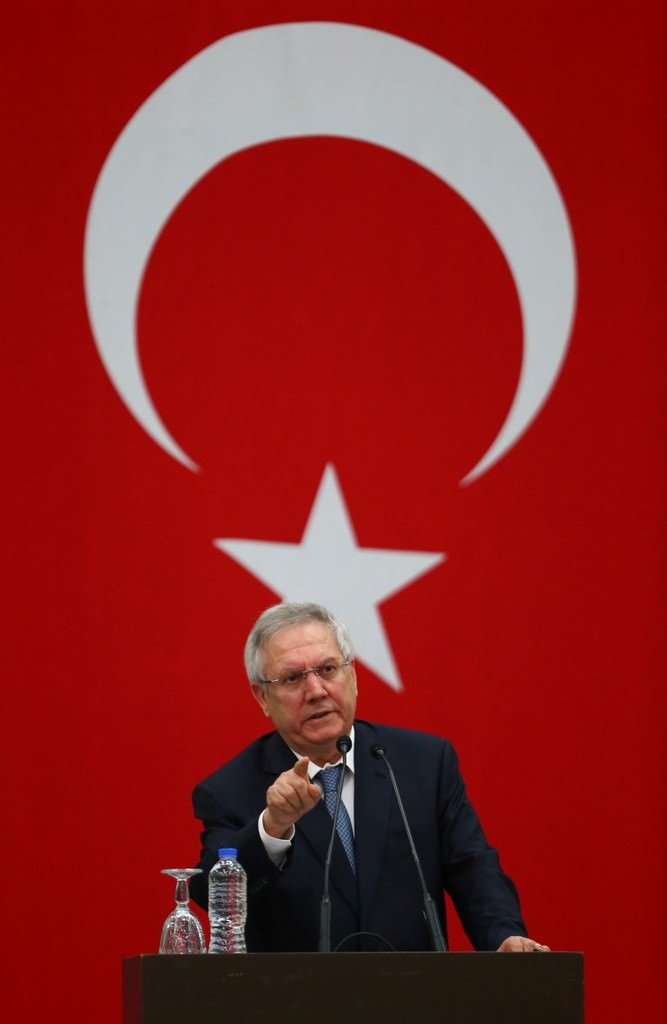 Aziz Yıldırım: Hepiniz tetikçisiniz