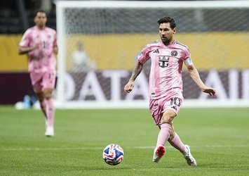 Messi sahnede!